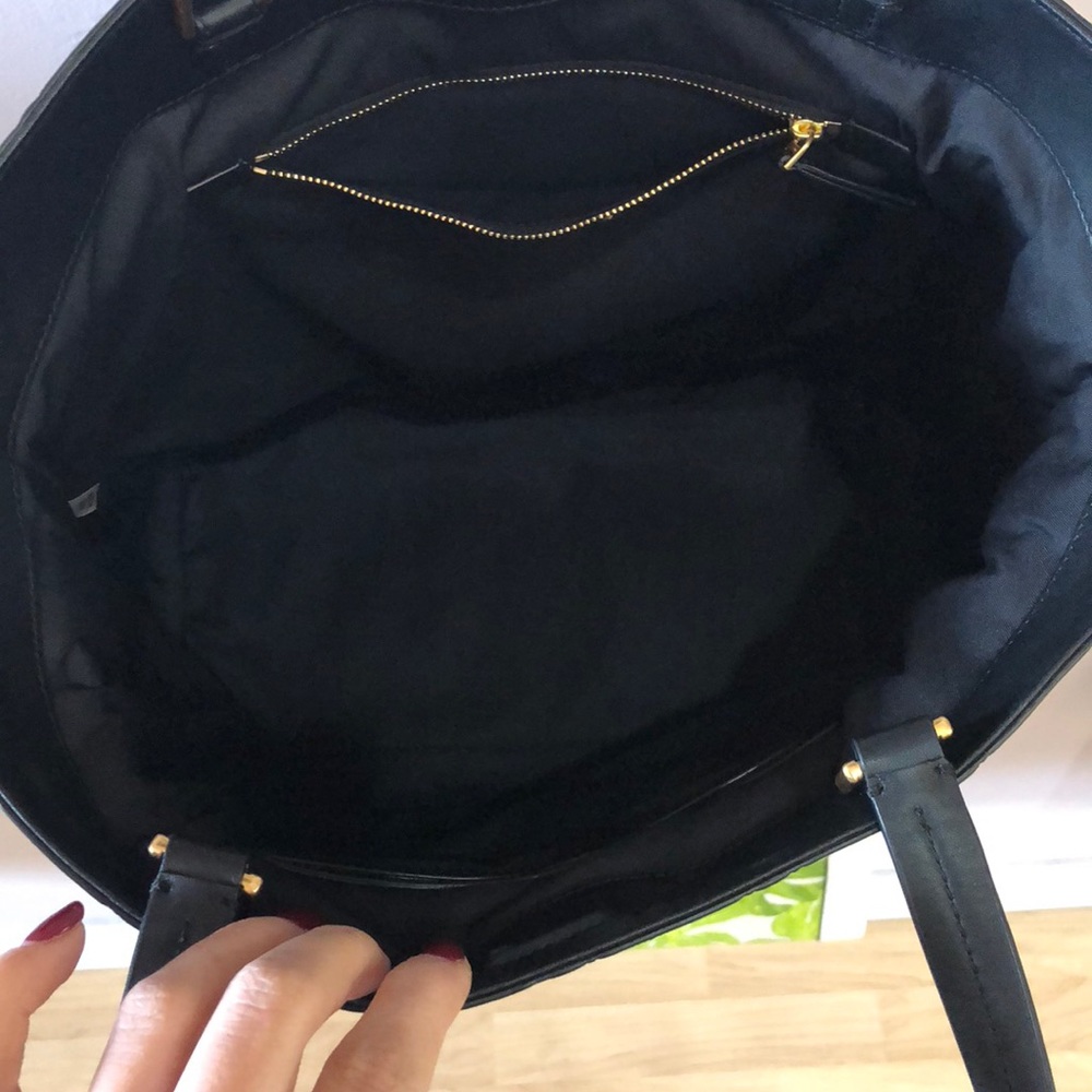 Current Tory Burch tote - Picture 4 of 5